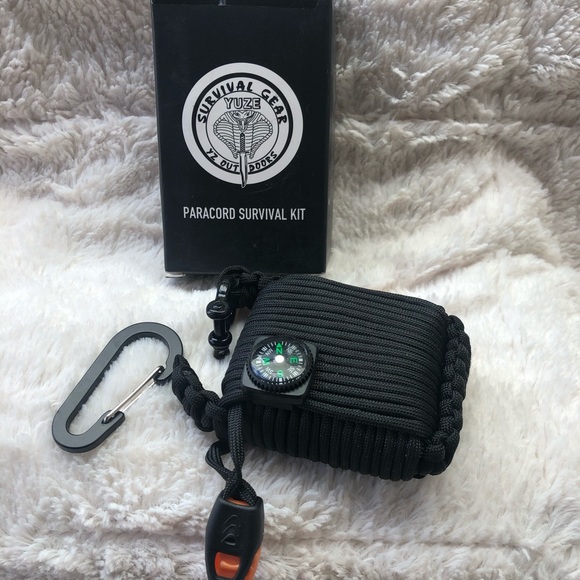 CAMPSNAIL Emergency Survival Kit Grenade - Picture 2 of 6